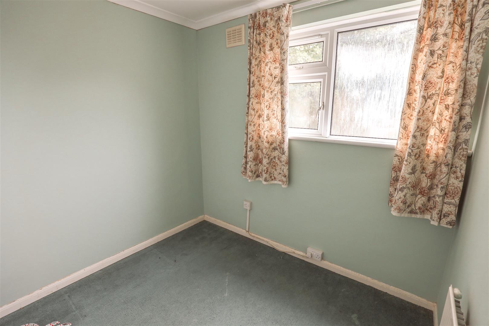 8 Blaendewi, Wick, Nr Cowbridge, Vale of Glamorgan, CF71 7QG